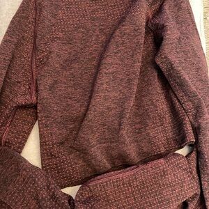 Gymshark size small long sleeve crop top